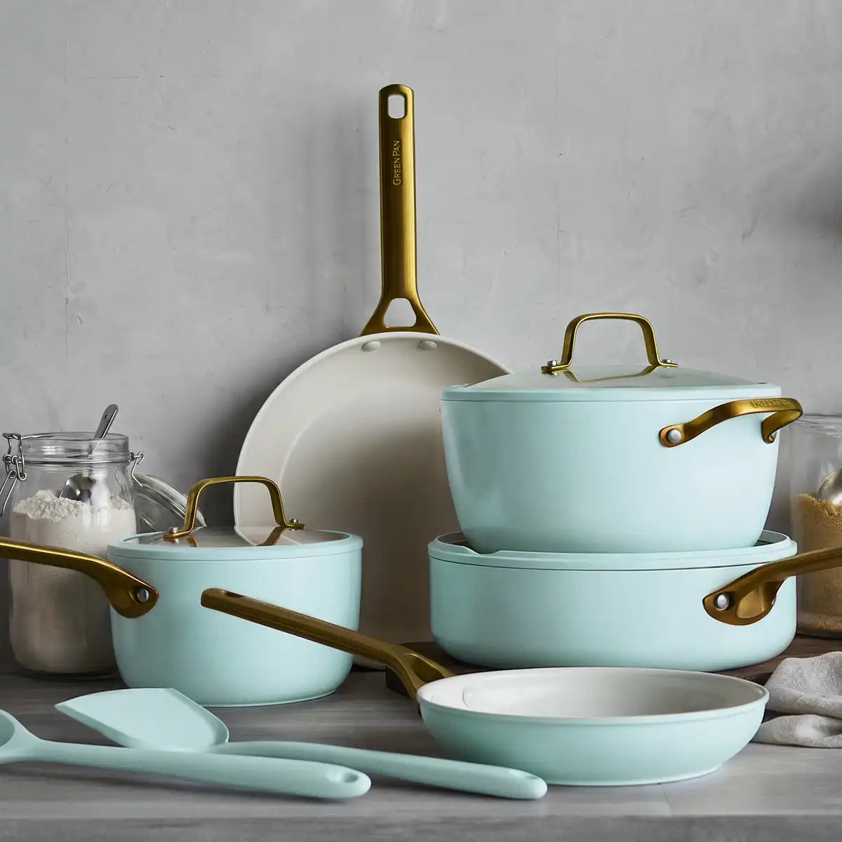 Reserve Pro Ceramic Nonstick 10-Piece Cookware Set | Seaside