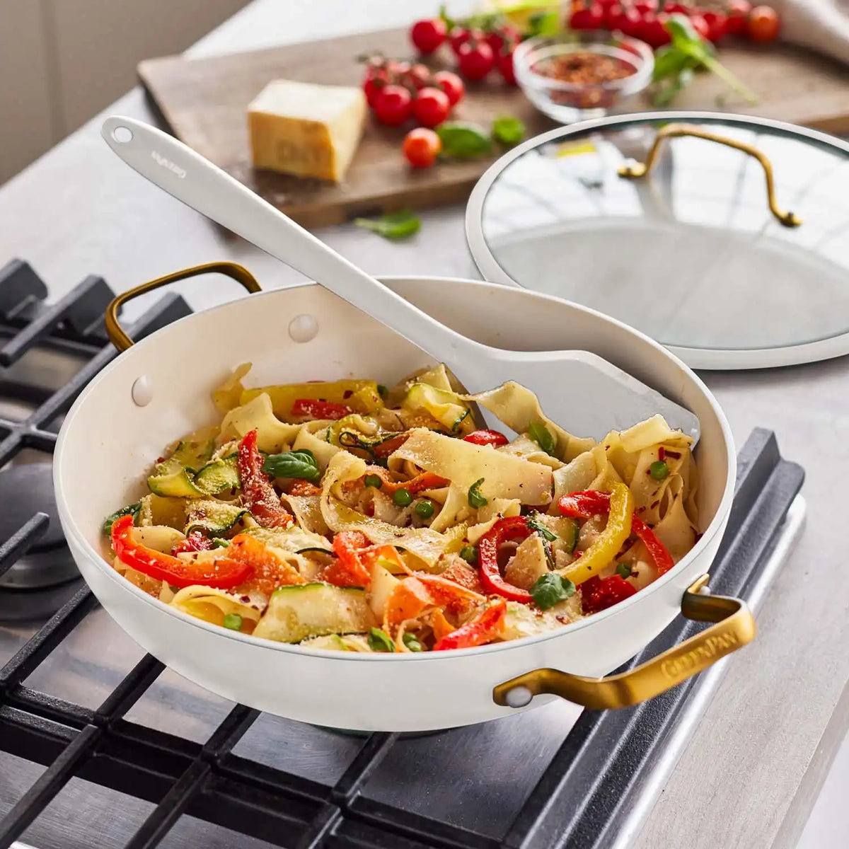 Reserve Pro Ceramic Nonstick 3.75-Quart Everyday Pan with Lid | Cream